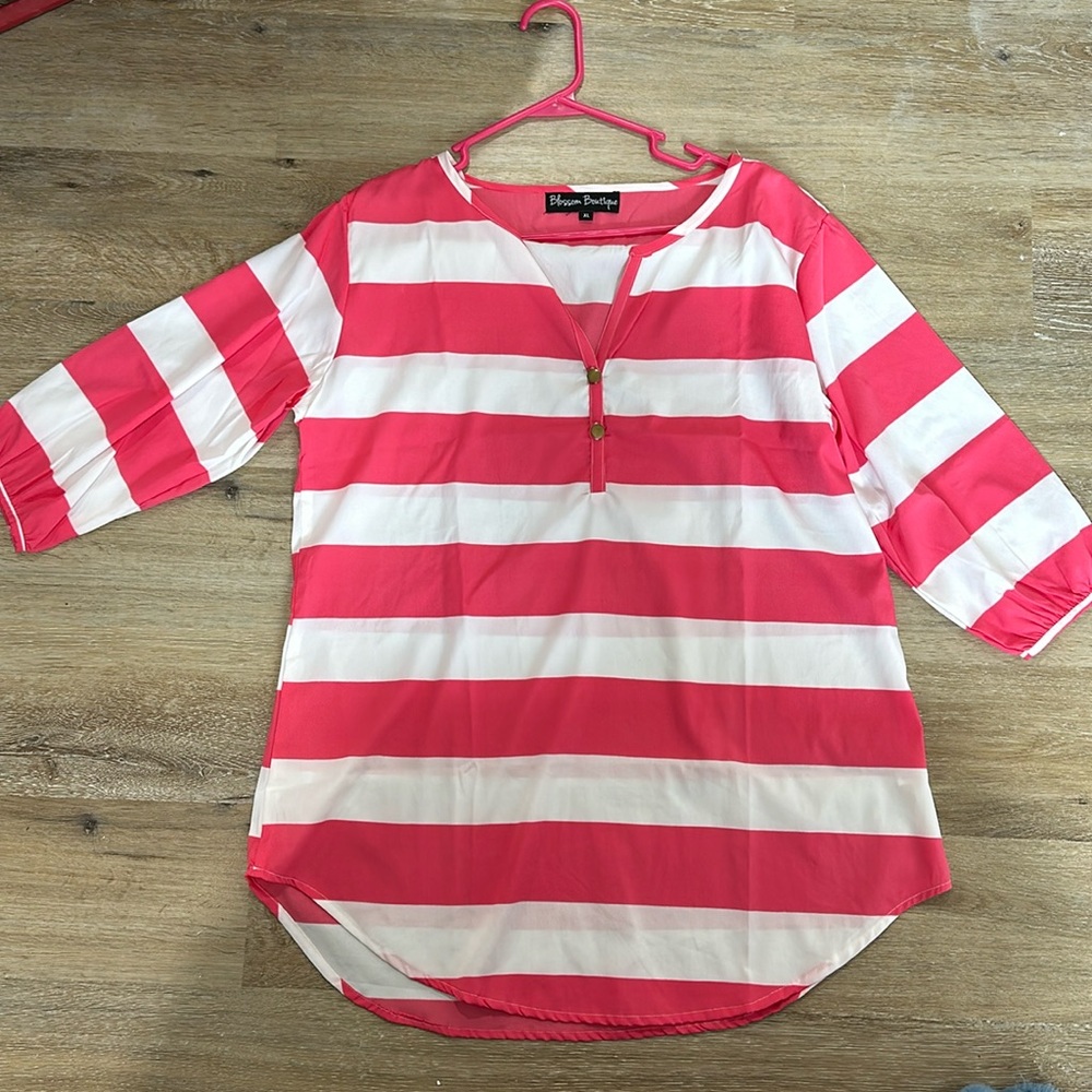 New without tags blossom boutique pink and white striped XL light blouse